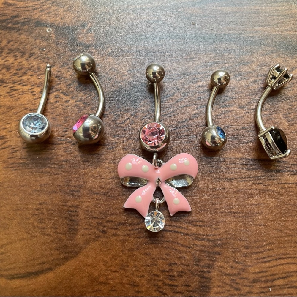 🔴Metal & Rhinestone Belly Button Rings Bundle - Picture 4 of 5